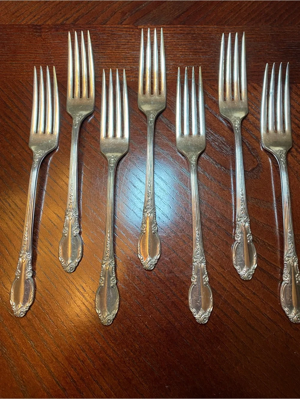 Vintage Enchantment Rogers 1881 Oneida Silver-Plated Dinner Forks - Set of 7